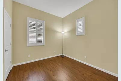 8088 Little Isle Lane, Sacramento, CA 95831 - Photo 29