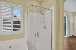 8088 Little Isle Ln, Sacramento, CA 95831 - Photo 39