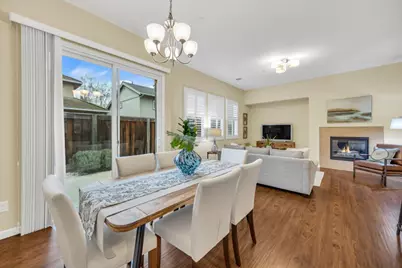 8088 Little Isle Lane, Sacramento, CA 95831 - Photo 5