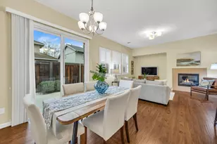 8088 Little Isle Ln, Sacramento, CA 95831 - Photo 5