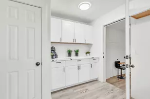 830 Flower St, Turlock, CA 95380 - Photo 13