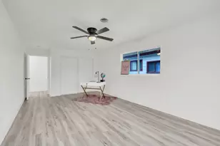 830 Flower St, Turlock, CA 95380 - Photo 23