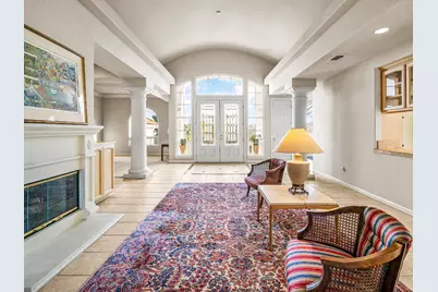 634 Lakecrest Drive, El Dorado Hills, CA 95762 - Photo 9