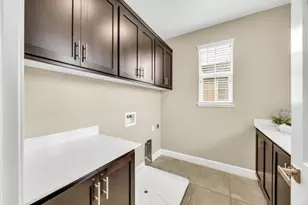 1437 Cummings Way, Folsom, CA 95630 - Photo 33