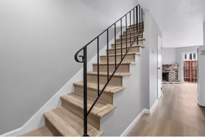 10401 Shaw Street #402, Oakland, CA 94605 - Photo 9