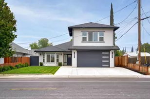 622 N Stockton Ave, Ripon, CA 95366 - Photo 1