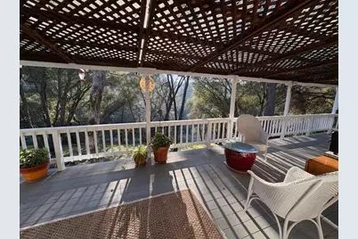 20268 Chaparral Circle, Penn Valley, CA 95946 - Photo 9