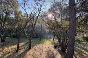 20268 Chaparral Cir, Penn Valley, CA 95946 - Photo 9