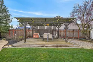 903 Walker Pl, Woodland, CA 95776 - Photo 67