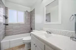 5122 Diablo Dr, Sacramento, CA 95842 - Photo 27