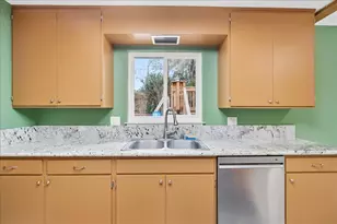 5122 Diablo Dr, Sacramento, CA 95842 - Photo 17