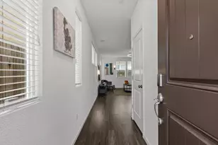 5330 Sable Wood Ln, Fair Oaks, CA 95628 - Photo 3