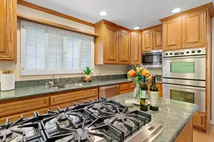 215 Toyon Dr, Woodland, CA 95695 - Photo 23