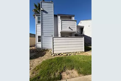 8240 Center Parkway #68, Sacramento, CA 95823 - Photo 1
