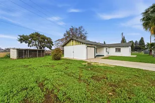 4529 E Briggsmore Ave, Modesto, CA 95355 - Photo 15