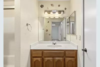 7325 Sunsilver Lane, Sacramento, CA 95828 - Photo 39