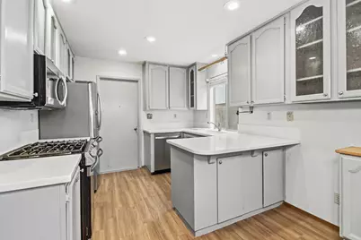 7325 Sunsilver Lane, Sacramento, CA 95828 - Photo 17