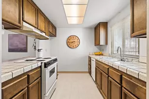 10938 Anza Way, Rancho Cordova, CA 95670 - Photo 11