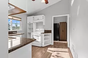 8335 Bailey Rd, Yuba City, CA 95993 - Photo 15