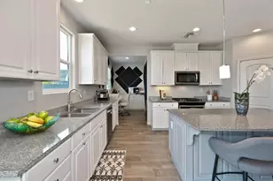 7860 Mount Evans Cir, Roseville, CA 95747 - Photo 33