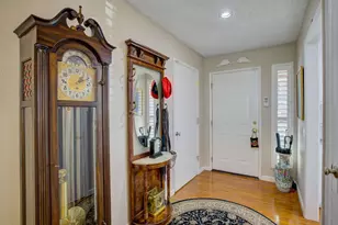 15 Coyle Creek Cir, Fair Oaks, CA 95628 - Photo 7