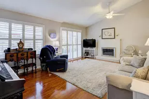 15 Coyle Creek Cir, Fair Oaks, CA 95628 - Photo 3