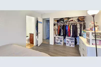 1904 Tours Drive, Stockton, CA 95210 - Photo 17