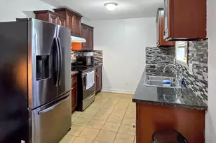 1904 Tours Dr, Stockton, CA 95210 - Photo 11