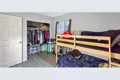 1904 Tours Drive, Stockton, CA 95210 - Photo 21