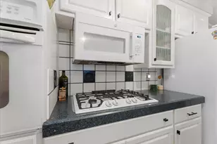 10249 Rinda Dr, Rancho Cordova, CA 95670 - Photo 9