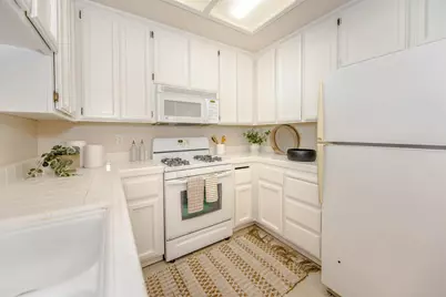 1107 Greene Ter, Davis, CA 95618 - Photo 9