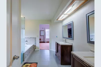 814 Casa Court, Los Banos, CA 93635 - Photo 33