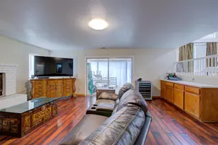 814 Casa Ct, Los Banos, CA 93635 - Photo 21