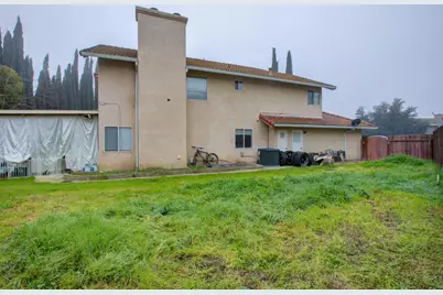 814 Casa Court, Los Banos, CA 93635 - Photo 45