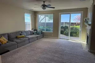 10009 Blue Anchor Ln, Stockton, CA 95219 - Photo 7