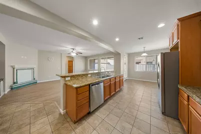 16766 Gold Nugget Trail, Lathrop, CA 95330 - Photo 15