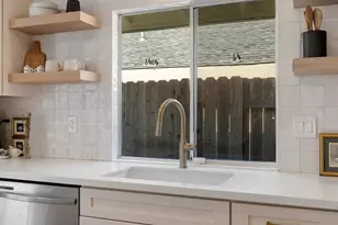 3724 Black Eagle Dr, Antelope, CA 95843 - Photo 9