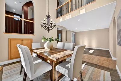 6832 Salvaterra Circle, Elk Grove, CA 95757 - Photo 13