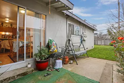 10063 Lincoln Village Drive, Sacramento, CA 95827 - Photo 27