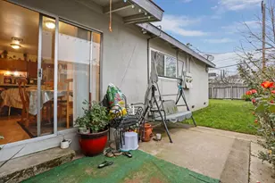 10063 Lincoln Village Dr, Sacramento, CA 95827 - Photo 27