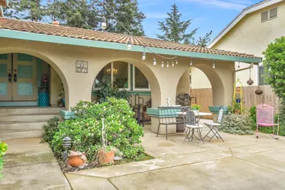 8548 Iris Crest Way, Elk Grove, CA 95624 - Photo 3