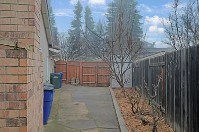 5220 Shelato Way, Carmichael, CA 95608 - Photo 35