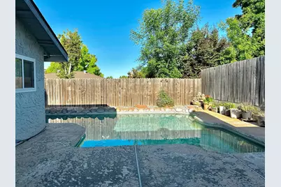 5908 Hickorywood Way, Citrus Heights, CA 95621 - Photo 45