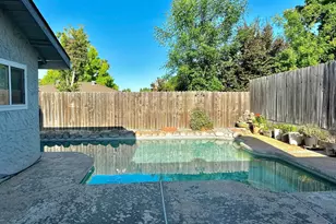 5908 Hickorywood Way, Citrus Heights, CA 95621 - Photo 45