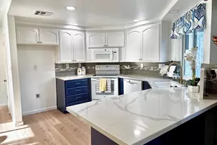 5908 Hickorywood Way, Citrus Heights, CA 95621 - Photo 5