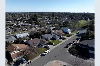 5908 Hickorywood Way, Citrus Heights, CA 95621 - Photo 43