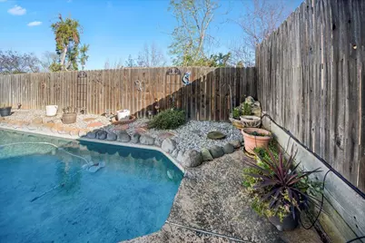 5908 Hickorywood Way, Citrus Heights, CA 95621 - Photo 41