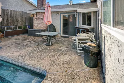 5908 Hickorywood Way, Citrus Heights, CA 95621 - Photo 37