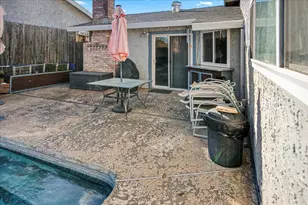 5908 Hickorywood Way, Citrus Heights, CA 95621 - Photo 37