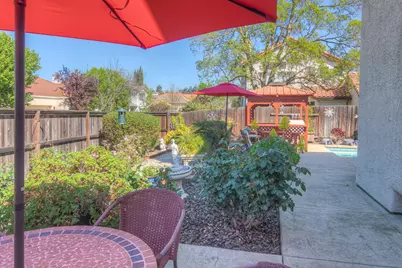 9351 Lufkin Way, Elk Grove, CA 95758 - Photo 55
